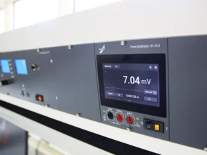 Elabos nya Power Multimeter för inbyygnad i bänksystem